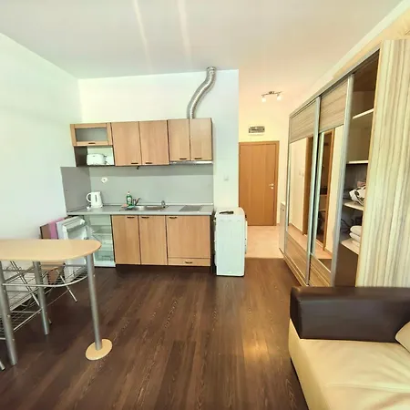 Apartments In Solmarin Complex, Sunny Beach Daire *